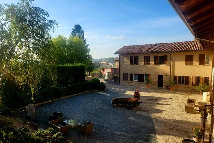 Ca'Rapulin Villa Calosso Exteriör bild